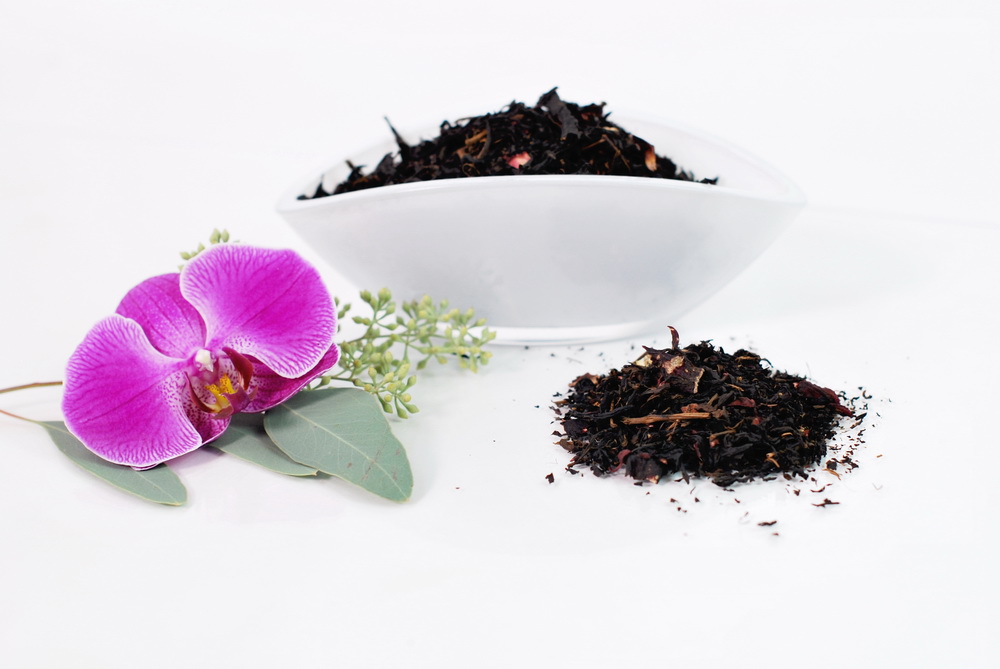 hibiskus-black-tea Hibiskus Schwarztee bei www.jiaogulan.eu